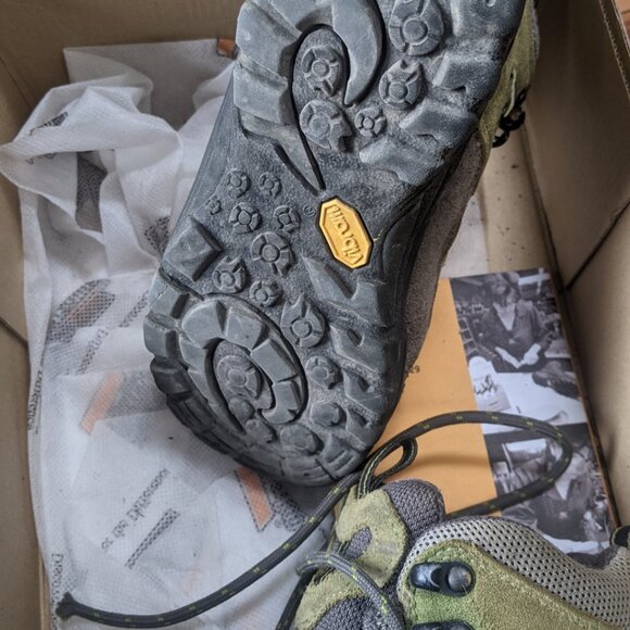 Zamberlan Jr QUANTUM GTX RR Aloe / Grey - Picture 2 of 4